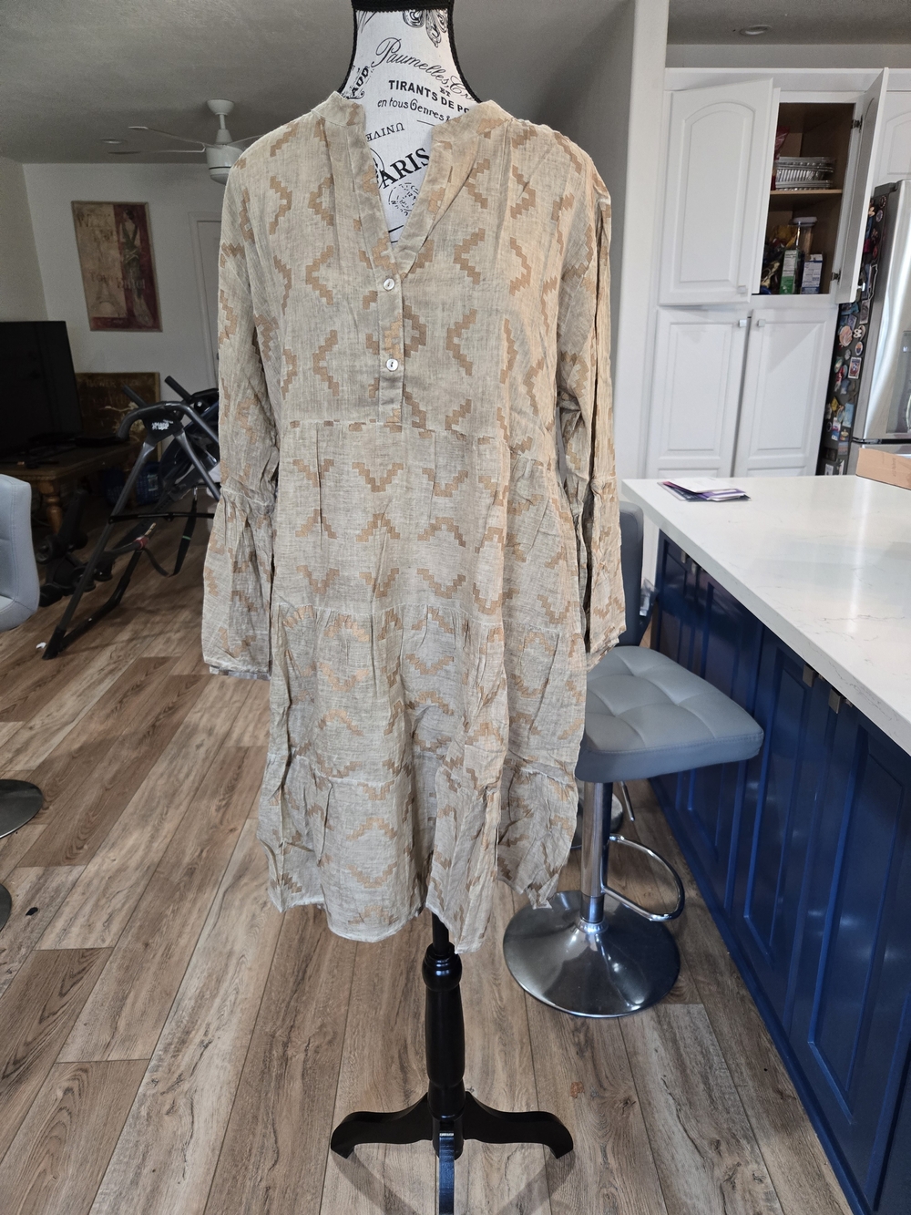 Beige Patterned Button-Front Women's Tunic Shirt. 100% Cotton.  Made In India.